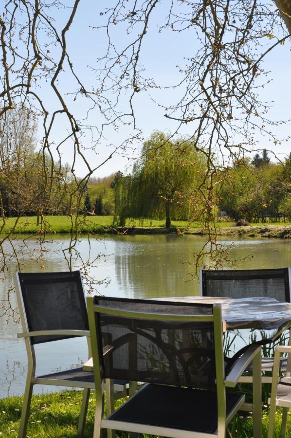 Moulin Du Fief Gentil Bed & Breakfast Blere Екстериор снимка